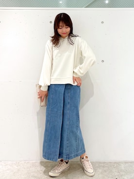 「アイテム（パーカー、ホワイト系）」を使った、AYANOさん（レディース・162cm）の春コーディネート