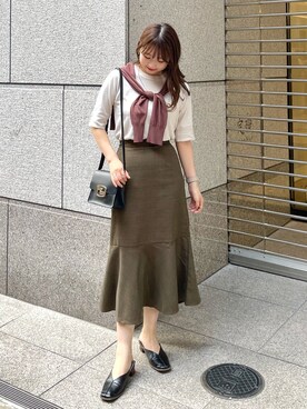 「タックイン」｜「アイテム（パンプス）」を使った、AYANOさん（レディース・162cm）の秋コーディネート