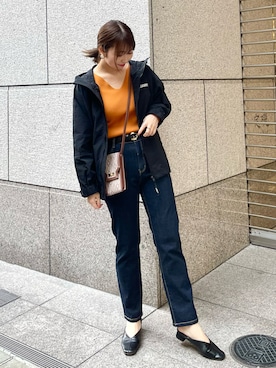 「GERRY（ジェリー）のアイテム（マウンテンパーカー）」を使った、AYANOさん（レディース・162cm）の春コーディネート