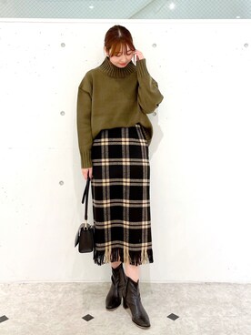 「チェック柄に恋してる」｜「アイテム（スカート）」を使った、AYANOさん（レディース・162cm）の冬コーディネート