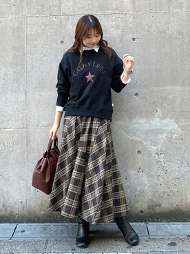 「CONVERSE（コンバース）のアイテム（スウェット）」を使った、AYANOさん（レディース・162cm）の秋コーディネート