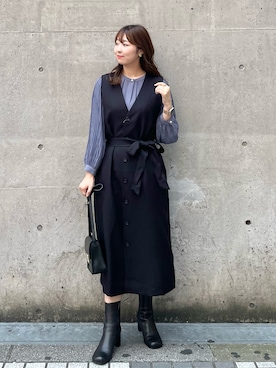 「アイテム（ジャンパースカート）」を使った、AYANOさん（レディース・162cm）の秋コーディネート