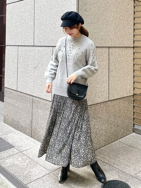 「スクエアトゥ」｜「アイテム（帽子）」を使った、AYANOさん（レディース・162cm）の冬コーディネート