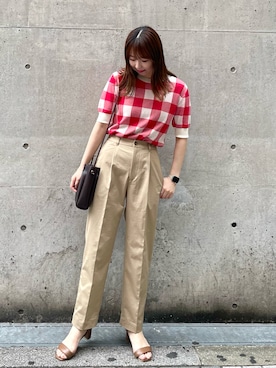 「アイテム（チノパンツ、イエロー系）」を使った、AYANOさん（レディース・162cm）の春コーディネート