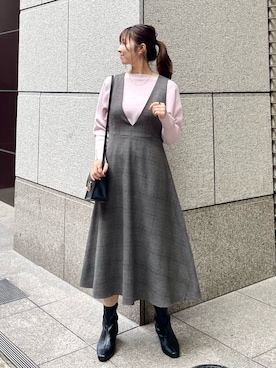 「スクエアトゥ」｜「アイテム（ジャンパースカート）」を使った、AYANOさん（レディース・162cm）の秋コーディネート