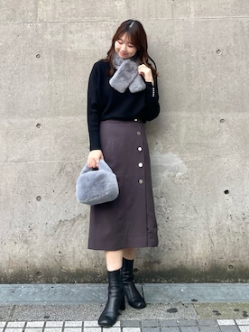 「ROPE' PICNIC（ロペピクニック）のリサイクルフェイクファーティペット（ストール/ショール）」を使った、AYANOさん（レディース・162cm）の秋コーディネート