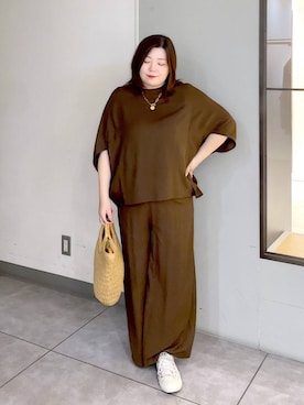 「Elura（エルーラ）のウッドハンドルペーパートート/646461（手袋、ベージュ系）」を使った、hama3elさん（レディース・154cm）の春コーディネート