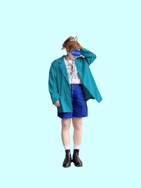 「紅虎餃子房のアイテム（Tシャツ/カットソー、ホワイト系）」を使った、ギンコさん（レディース・164cm）の春コーディネート