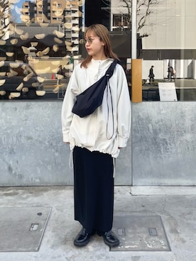 「カラーサングラス」｜「アイテム（ジャケット/アウター）」を使った、konomiさん（レディース・160cm）の冬コーディネート