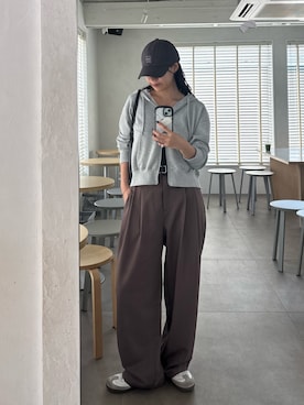 「韓国ファッション」｜「アイテム（パーカー）」を使った、konomiさん（レディース・160cm）の秋コーディネート