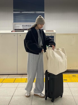「ジャーマントレーナー」｜「アイテム（スウェットパンツ）」を使った、konomiさん（レディース・160cm）の冬コーディネート