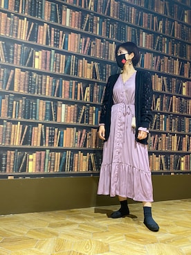 「秋トレンド2021」｜「アイテム（シャツワンピース）」を使った、おかきょんさん（レディース・160cm）の秋コーディネート