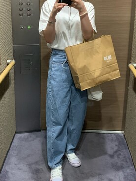 「UNIQLO（ユニクロ）のクルーネックT（半袖）（Tシャツ/カットソー、ホワイト系）」を使った、momokaさん（レディース・157cm）の夏コーディネート