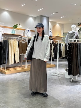 「CIAOPANIC TYPY（チャオパニックティピー）のアイテム（トップス）」を使った、速見ちひろさん（レディース・163cm）の秋コーディネート