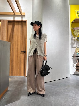 「CIAOPANIC TYPY（チャオパニックティピー）のアイテム（パンツ）」を使った、速見ちひろさん（レディース・163cm）の夏コーディネート