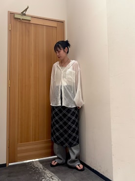 「アイテム（バンダナ/スカーフ）」を使った、速見ちひろさん（レディース・163cm）の夏コーディネート
