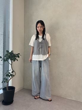 「CIAOPANIC TYPY（チャオパニックティピー）のZOZO限定サイドスリットシアーレイヤードライクTee（Tシャツ/カットソー、ホワイト系）」を使った、速見ちひろさん（レディース・163cm）の夏コーディネート