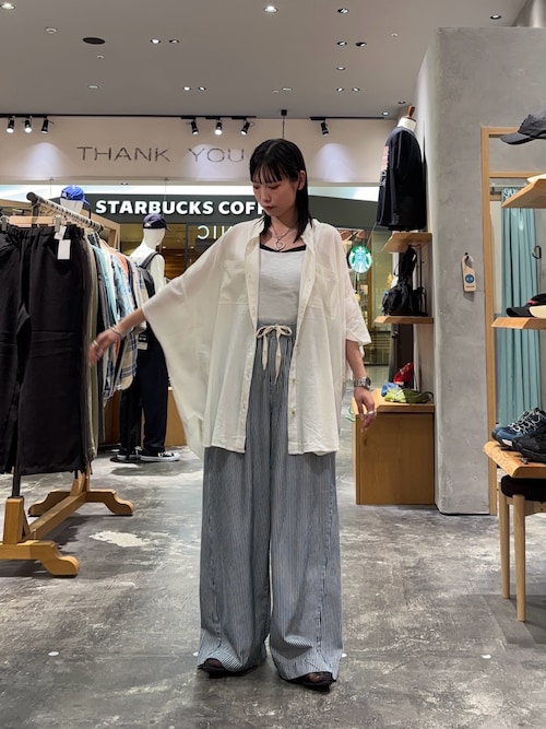 フラミュ　パンフレット 宝塚歌劇団月組「ON THE TOWN」パンフレット 珠城りょう、美園