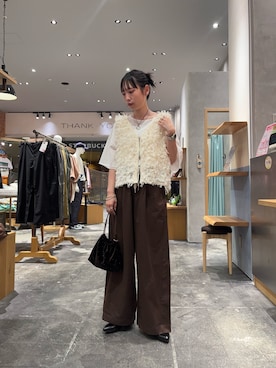 「アイテム（パンプス）」を使った、速見ちひろさん（レディース・163cm）の夏コーディネート