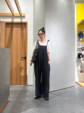 「CIAOPANIC TYPY（チャオパニックティピー）の袖裾レースリブTee（Tシャツ/カットソー、ホワイト系）」を使った、速見ちひろさん（レディース・163cm）の夏コーディネート