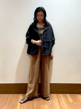 「アイテム（ブルゾン）」を使った、MAEDA KANAさん（レディース・163cm）の夏コーディネート
