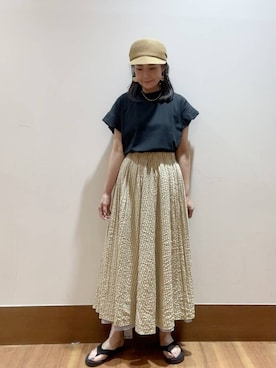 「ITEMS URBANRESEARCH（アイテムズ アーバンリサーチ）のオリガミタックTシャツ（Tシャツ/カットソー）」を使った、MAEDA KANAさん（レディース・163cm）の夏コーディネート