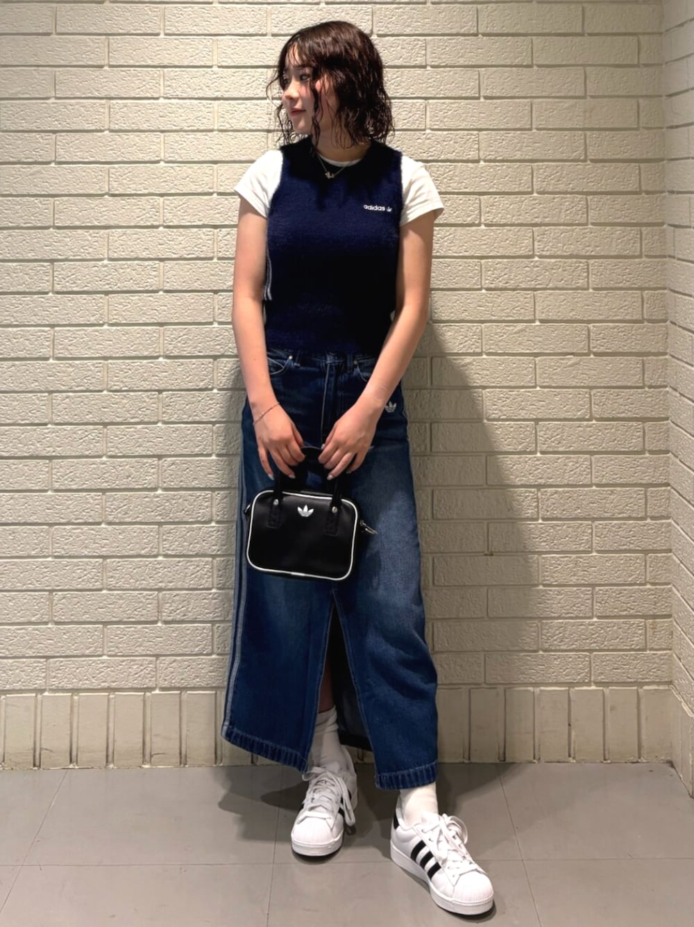 adidas（アディダス）の「フラッフィー ニットベスト