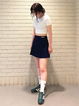 「クロップドトップス」｜「アイテム（スカート）」を使った、Yuzuさん（レディース・155cm）の夏コーディネート