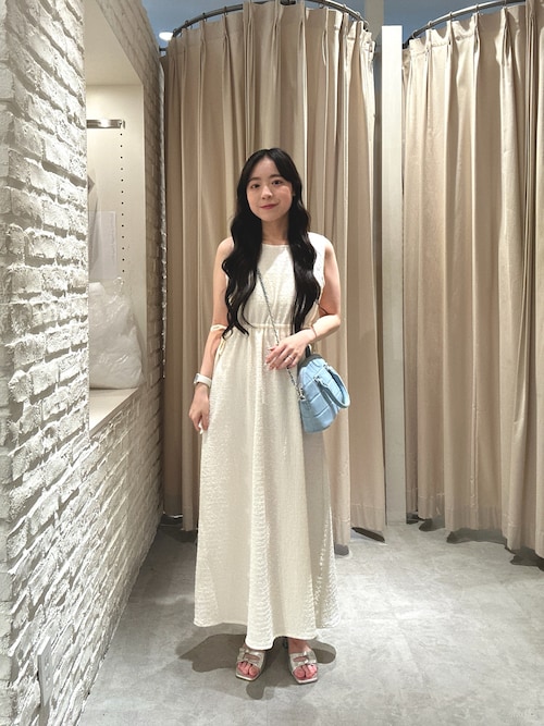 【GIANA】日本未入荷！カットアウトプリーツワンピース カットアウトワンピース JB24531 | レディースファッション通販