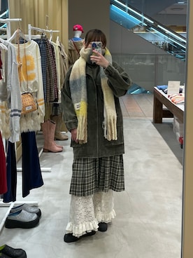 「アイテム（モッズコート）」を使った、つぐみさん（レディース・162cm）の秋コーディネート