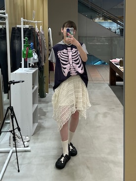 「アイテム（タンクトップ、ブルー系）」を使った、つぐみさん（レディース・162cm）の夏コーディネート