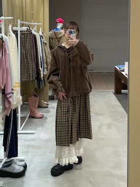 「ワントーンスタイル」｜つぐみさん（レディース・162cm）の秋コーディネート