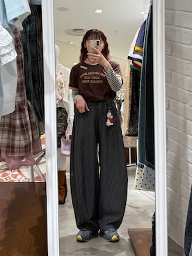 「CIAOPANIC（チャオパニック）のプリントリンガーロゴTシャツ（Tシャツ/カットソー、ブラウン系）」を使った、つぐみさん（レディース・162cm）の夏コーディネート