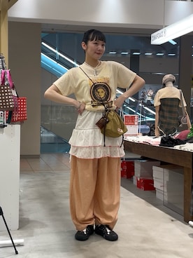 「HELLO.SANFRANCISCO（ハローサンフランシスコ）のアイテム」を使った、つぐみさん（レディース・162cm）の夏コーディネート