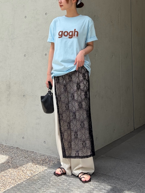 【cheriella】ゴッホロゴプリントTシャツ　GOGH LOGO PRINT T-SHIRT