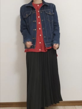 「アイテム（デニムジャケット）」を使った、つばめさん（レディース・150cm・20代）の秋コーディネート