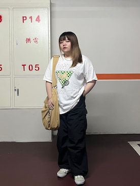 「H&M（エイチ・アンド・エム）のアイテム（Tシャツ/カットソー、ホワイト系）」を使った、yuzuhi0322さん（レディース・151cm）の夏コーディネート