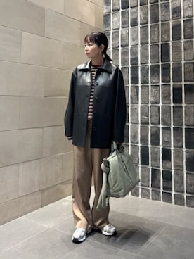 「アイテム（カバーオール）」を使った、umemuraさん（レディース・158cm）の冬コーディネート