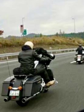 「アイテム（ライダースジャケット）」を使った、86yamaさん（メンズ・172cm）の秋コーディネート