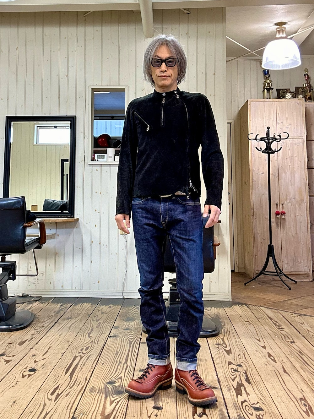 「ISAMU KATAYAMA BACKLASHのアイテム（ライダースジャケット、ブラック系）」を使った、86yamaさん（メンズ・172cm）の冬コーディネートの1枚目の写真