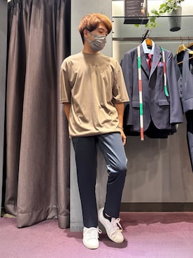 「アイテム（スラックス）」を使った、kentaさん（メンズ・165cm・30代）の夏コーディネート
