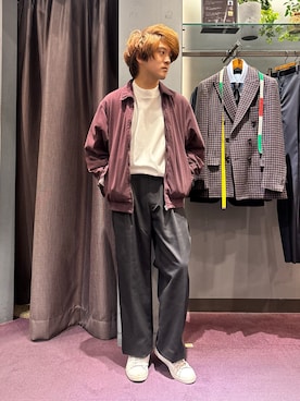 「アイテム（チノパンツ）」を使った、kentaさん（メンズ・165cm・30代）の秋コーディネート