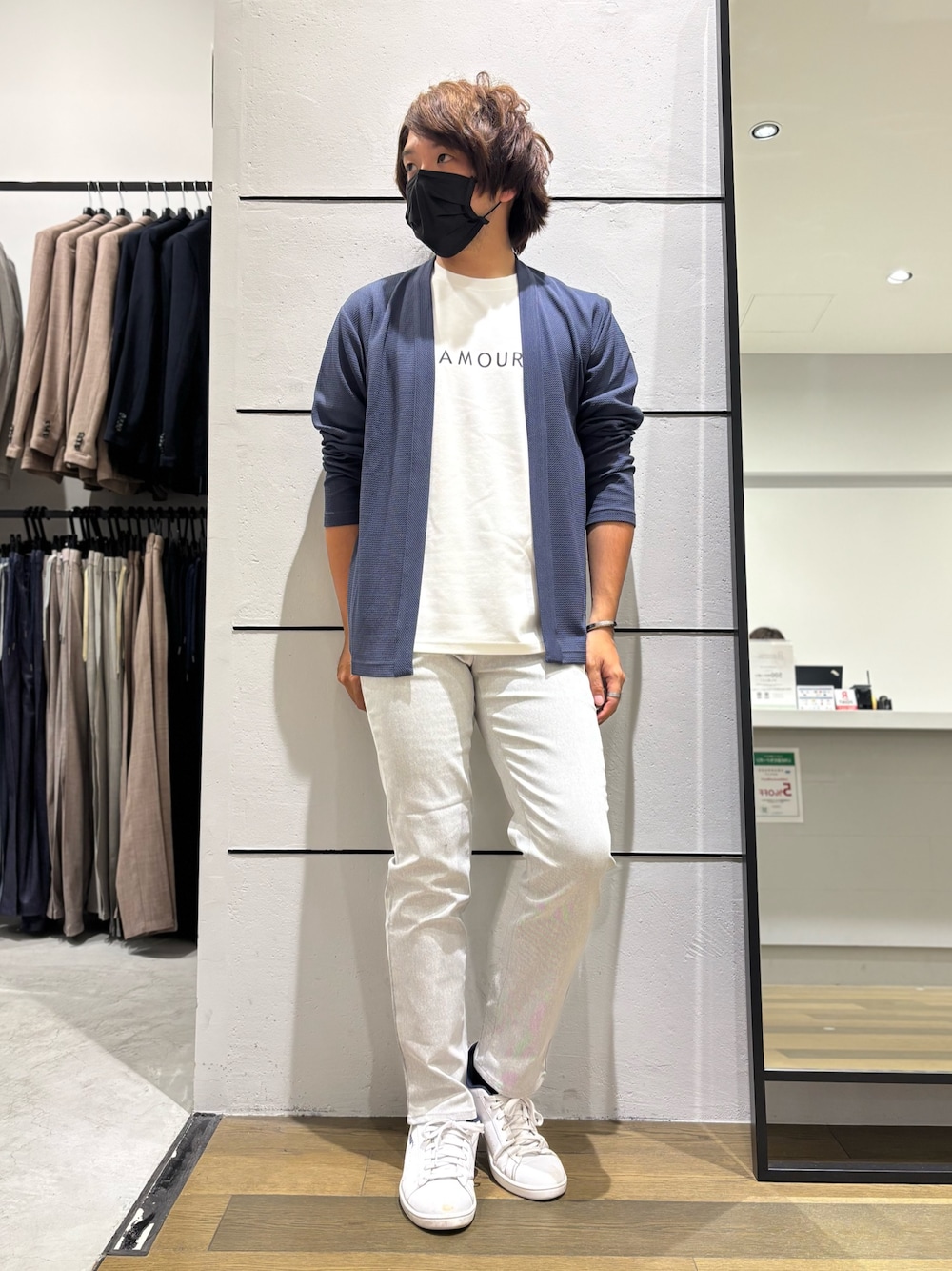kentaさんの「【アンサンブル対応】フクレ ジャガード セミショール カーディガン（ABAHOUSE GRAY）」を使ったコーディネートの1枚目の写真