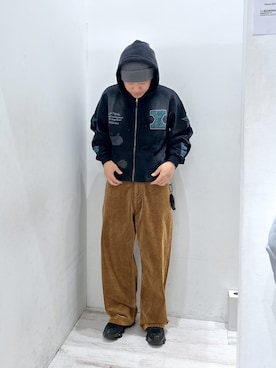 「アイテム（パーカー）」を使った、田中翔太郎さん（メンズ・171cm）の秋コーディネート