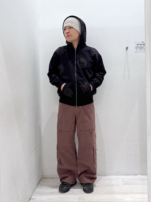 ALLOVER EMBROIDERY ZIP UP HOODED SWEATSHIRT（パーカー）｜XLARGE