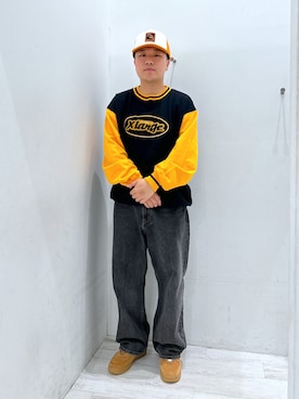 「XLARGE（エクストララージ）のRETRO CREW NECK SWEAT（スウェット、イエロー系）」を使った、田中翔太郎さん（メンズ・171cm）の秋コーディネート