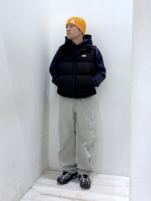 TRITON 3DダウンジャケットＬ、ベーシックカーゴパンツXL上下セット TRITON 3DダウンジャケットL、ベーシックカーゴパンツXL上下セット