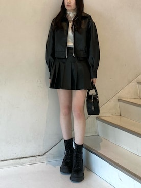 「EVRIS（エヴリス）のアイテム（ブルゾン）」を使った、林瑞季さん（レディース・159cm）の冬コーディネート