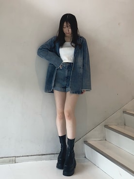 「EVRIS（エヴリス）のアイテム（デニムジャケット）」を使った、林瑞季さん（レディース・159cm）の秋コーディネート