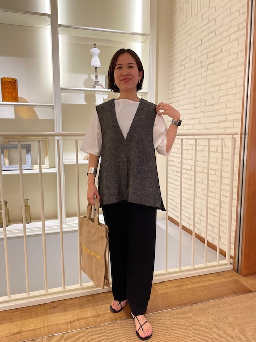 試着のみ★ナゴンスタンス オーバーサイズベスト 美品 mini dress vest｜M｜Sand｜shirts and blouses｜någonstans official